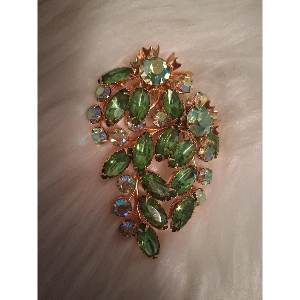 Aurora Borealis Green Brooch Vintage